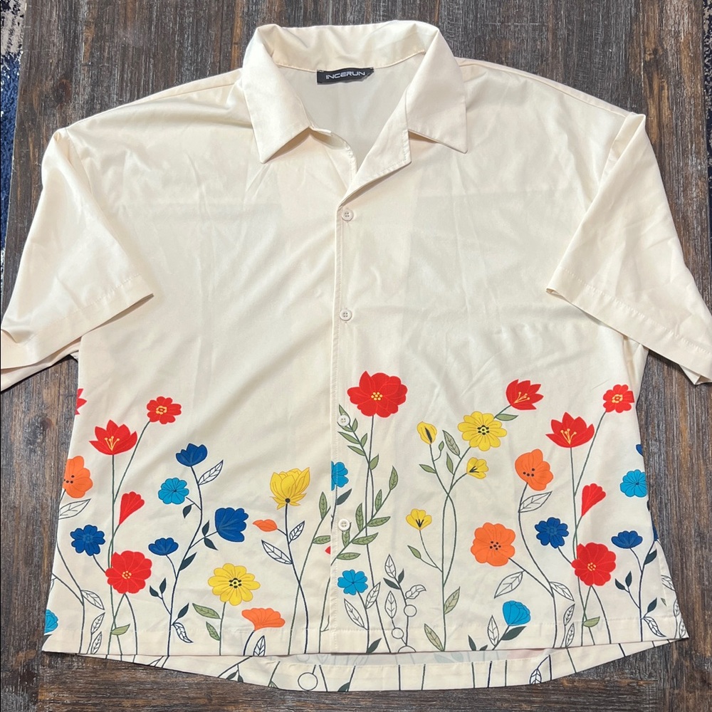Women's Cream Floral Button-Up Short Sleeve Shirt